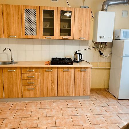 Apartments Domovik Мостова 5 Кв 38 Mukatschewo Exterior foto